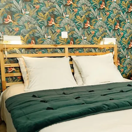 Apartment Le Saint Roch-centre-free Parking-clim Montpellier